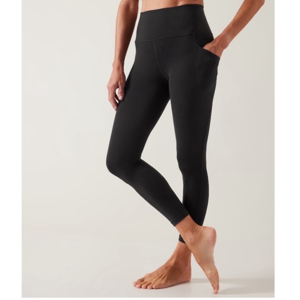 Athleta Salutation Stash 7/8 Tight - Chocolate Brown